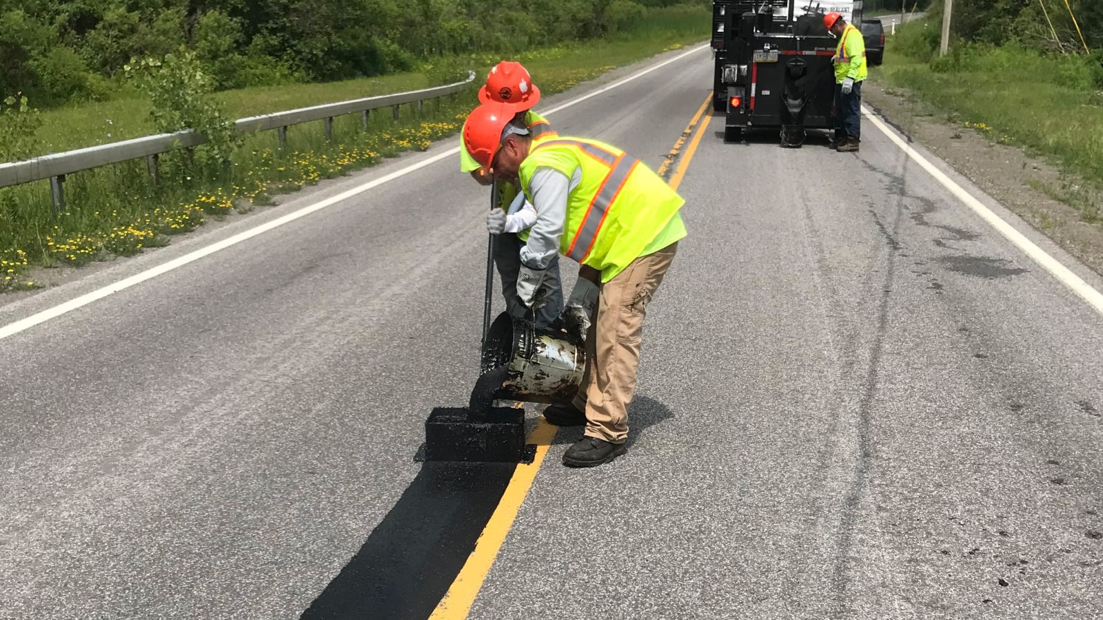 Patching bad asphalt joints in Madison County, NY